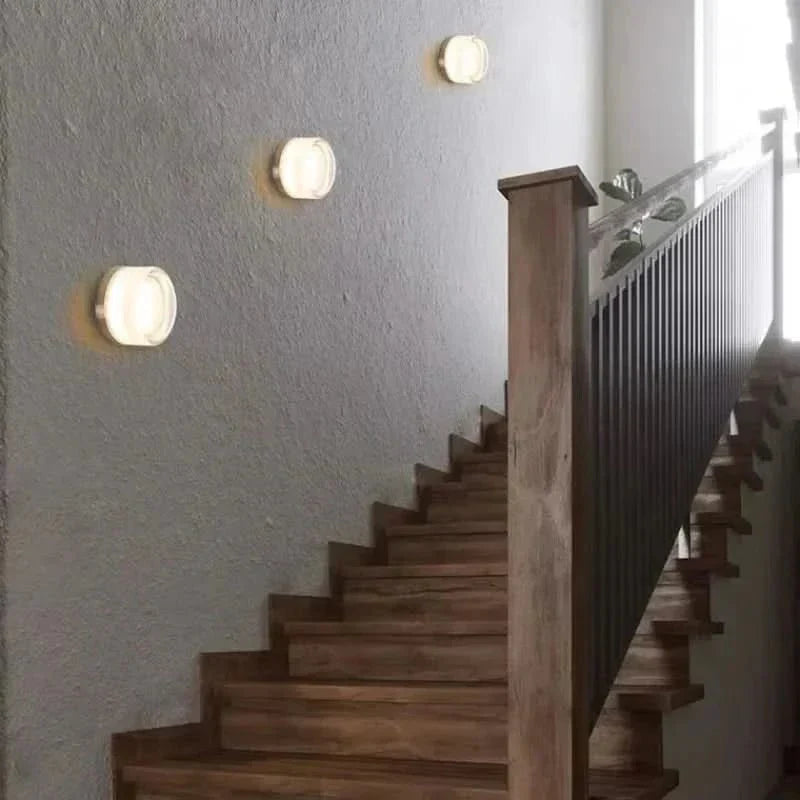 Dimmable & Elegant Ceiling Light for Stylish Interiors