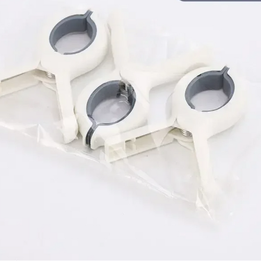 3 Colorful Stroller Clips for Blankets and Nets