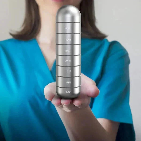 7-Day Portable Aluminum Pill Case – Compact Weekly Medication Organizer