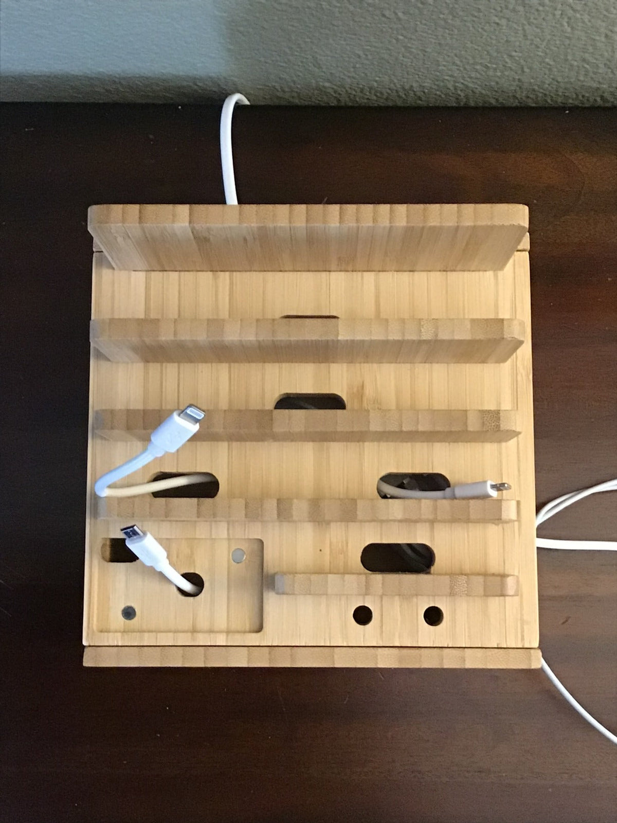 Bamboo Charging Station | 5-Port USB & Organizer | For Smartphone, Tablet & Smartwatch | Cable Set Included