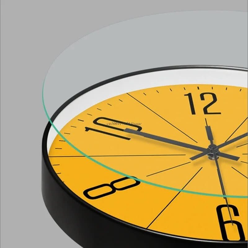 Black Wall Clock in Nordic Style – Precise & Stylish Wall Decor for Every Home