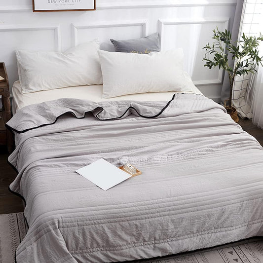 Breathable Cooling Blanket for Restful Sleep