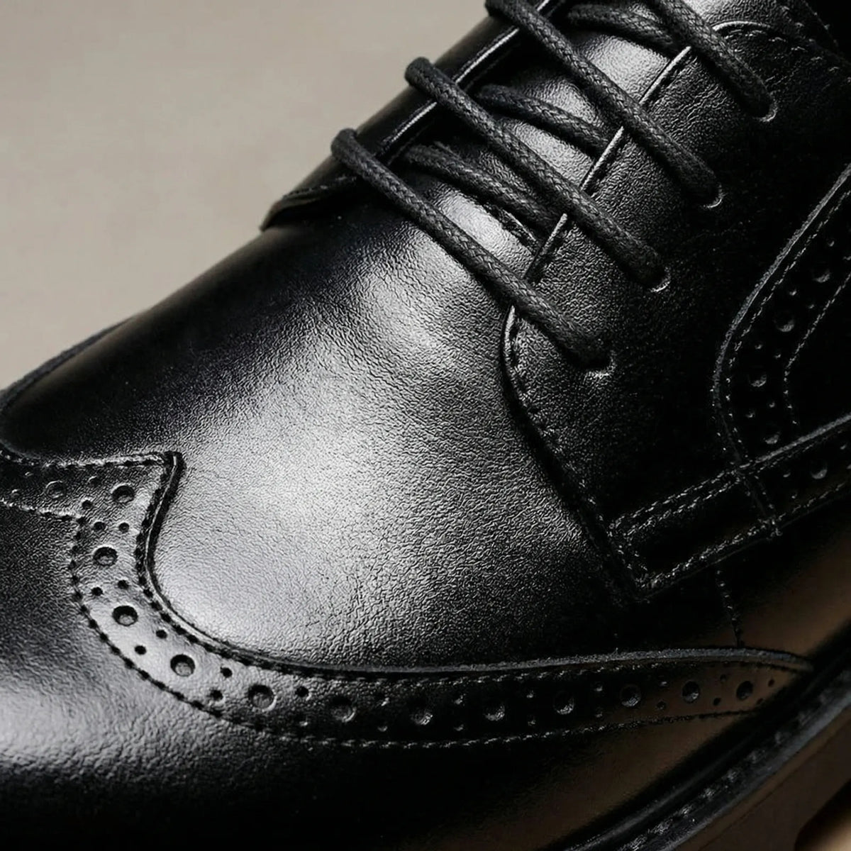 Classic Men's Oxford Shoes