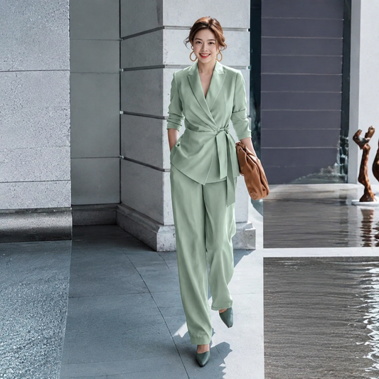 Elegant Women's Solid Color Suit