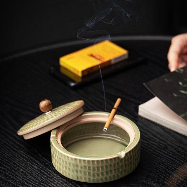 Handmade Retro Ashtray with Lid