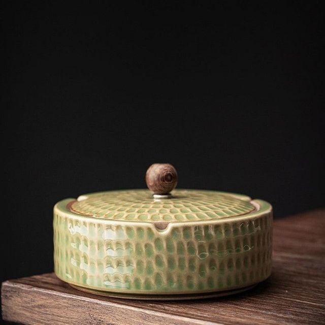 Handmade Retro Ashtray with Lid