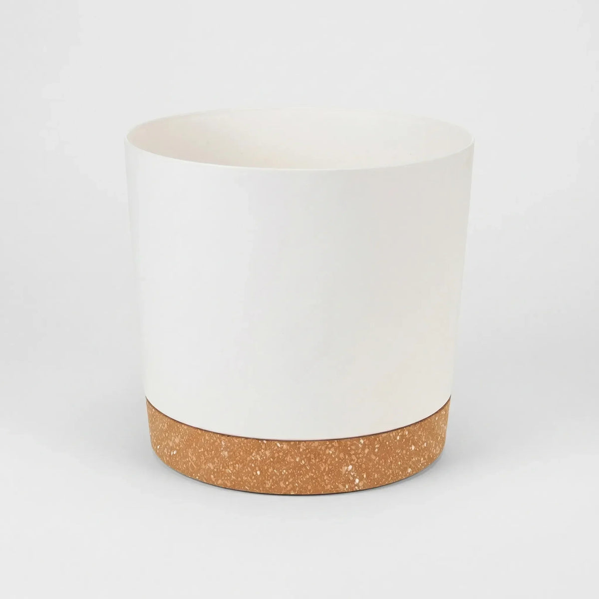 Large Lightweight Pot with Drainage Holes