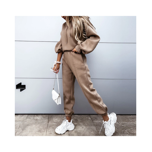 Loungewear Set | A Comfortable & Stylish Loungewear Set