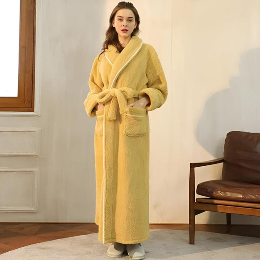 Luxurious Warm Fleece Bathrobe