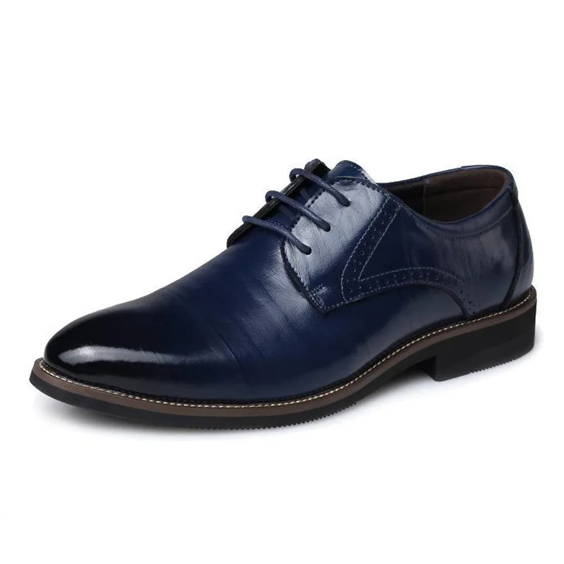 Men's Classic Oxford Shoes with Perforated Details