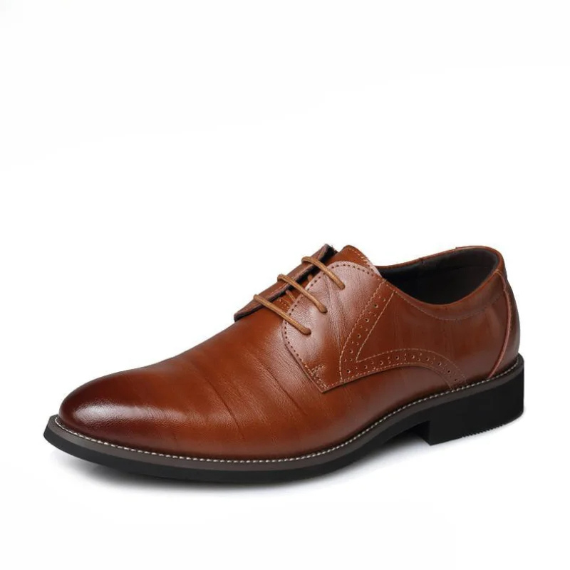 Men's Classic Oxford Shoes with Perforated Details