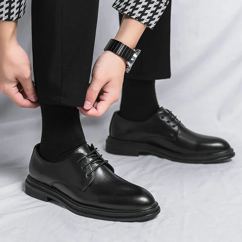 Men's Lace-Up Dress Oxfords