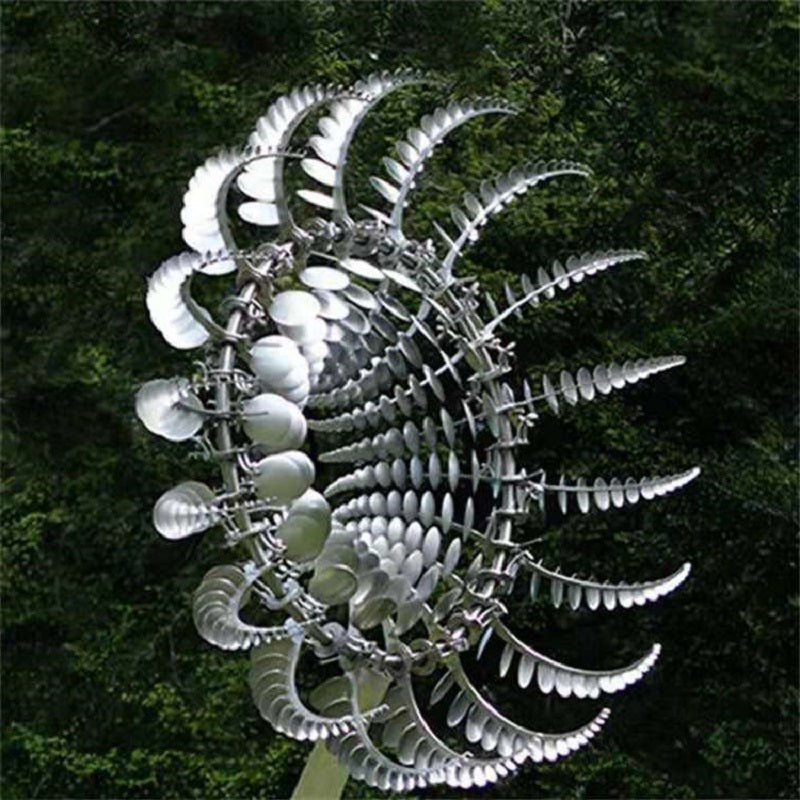 Metal Garden Wind Spinner Decor