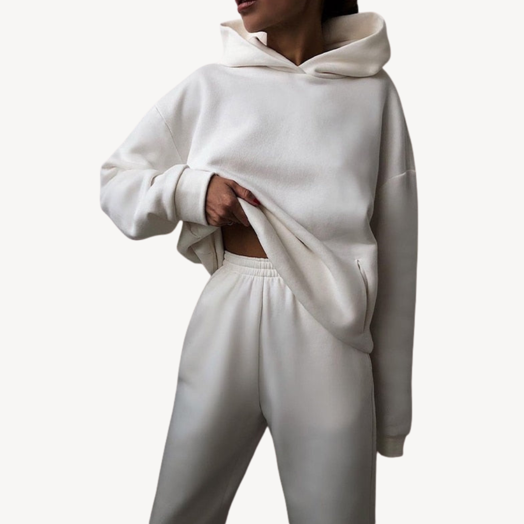 Oversized Hoodie and Joggers Set | Women's Leisurewear for Casual and Relaxation Wear