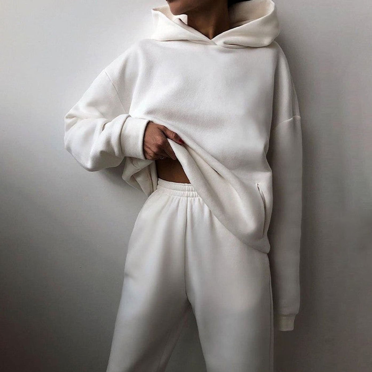 Women's Oversized Hoodie and High-Waist Jogger Two-Piece Set