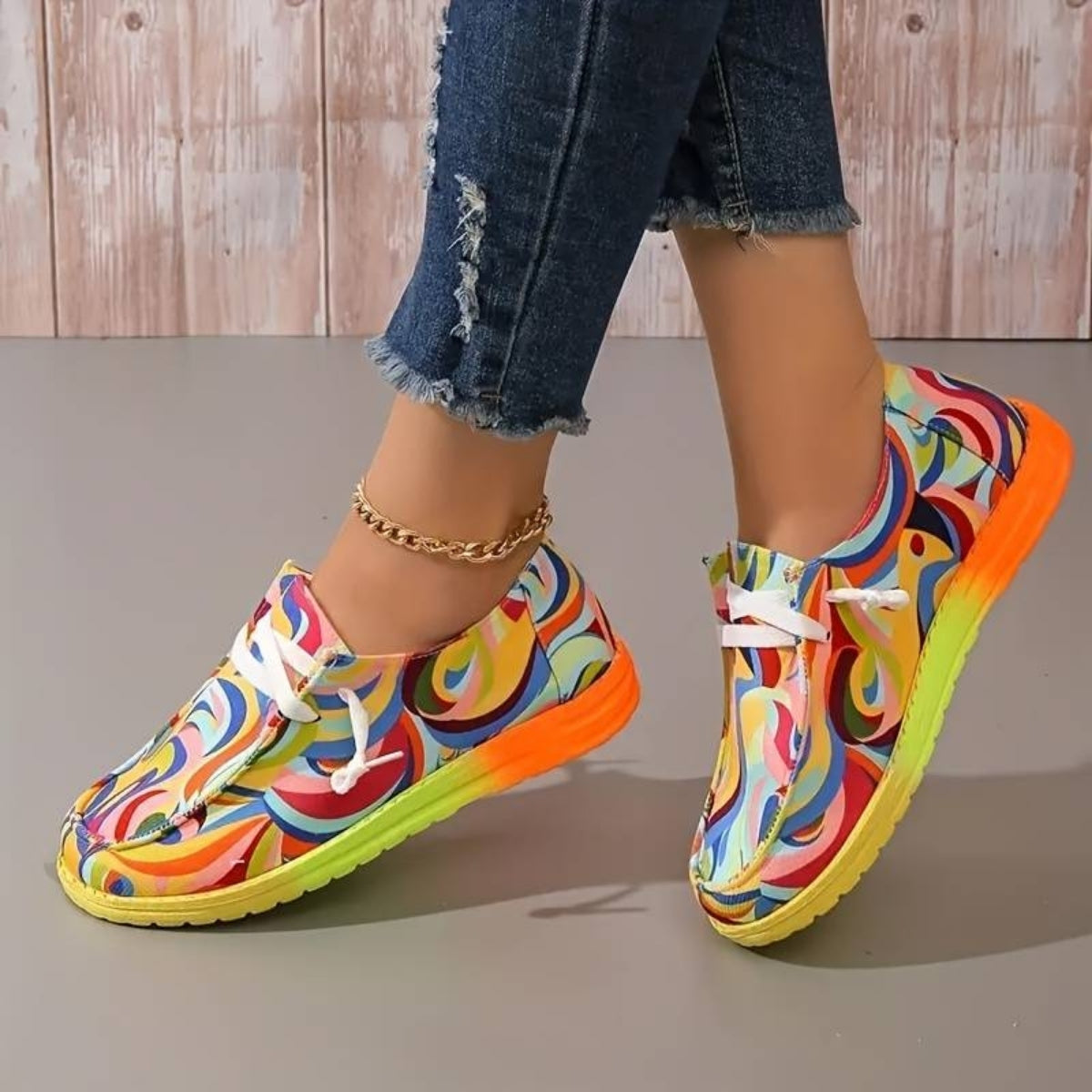 Women's Printed Flat Sneakers