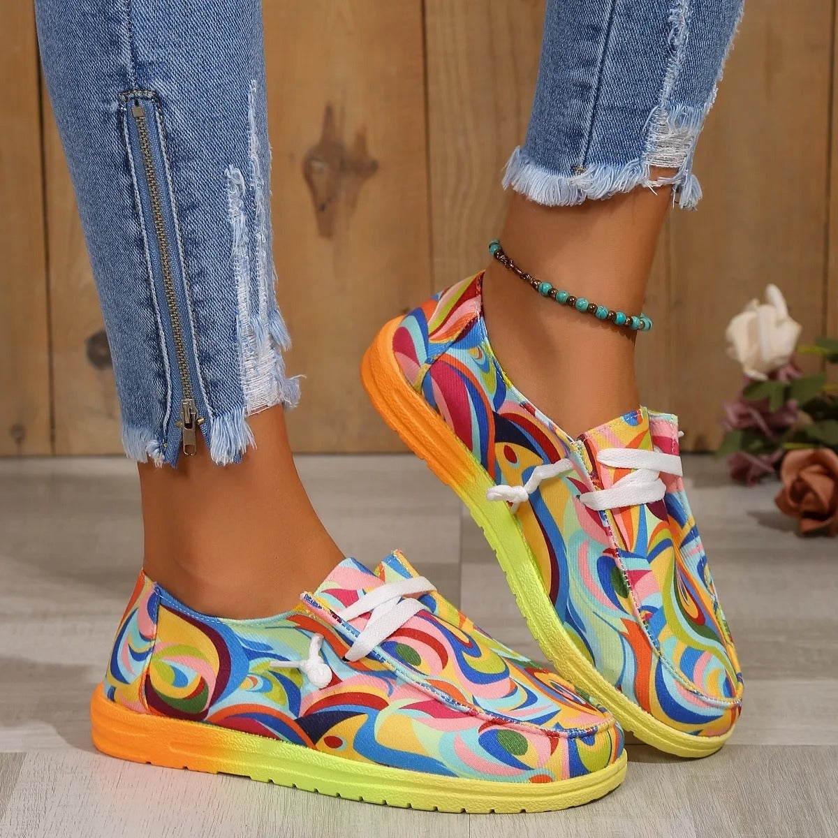 Women's Printed Flat Sneakers