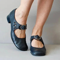 Women's Pumps with Decorative Buckle