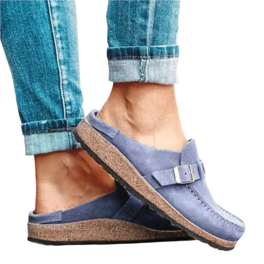 Women's Retro Style Suede Slip-On Shoes for Comfortable Wear