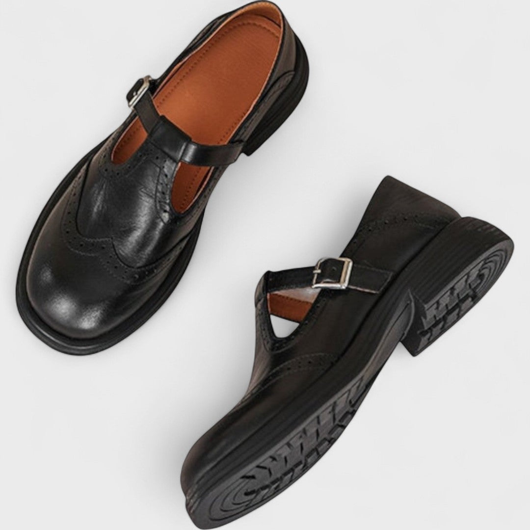 Women's Round Toe Single Strap Wingtip Shoes with Buckle
