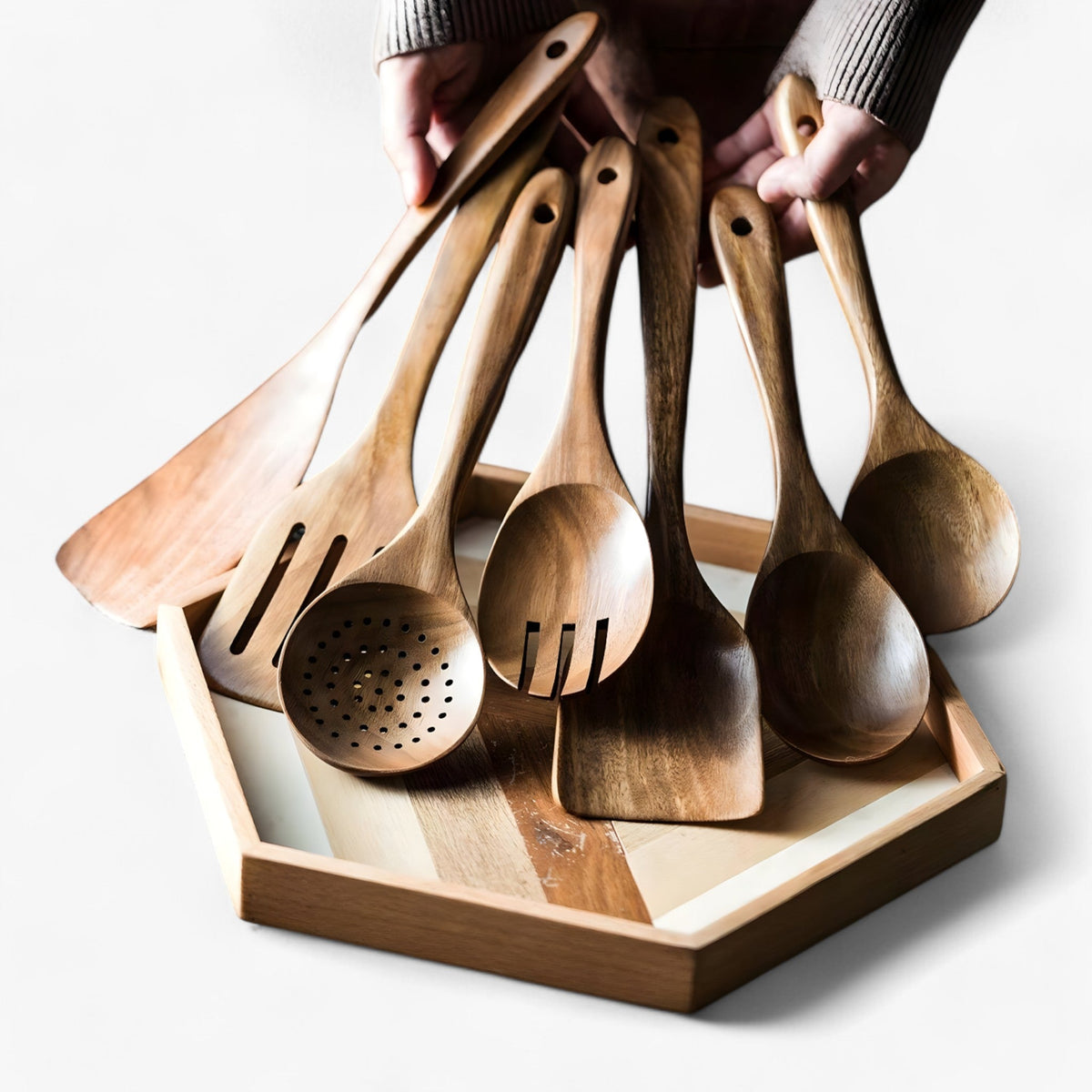 Wooden Kitchen Utensil Set | Sustainable and Elegant